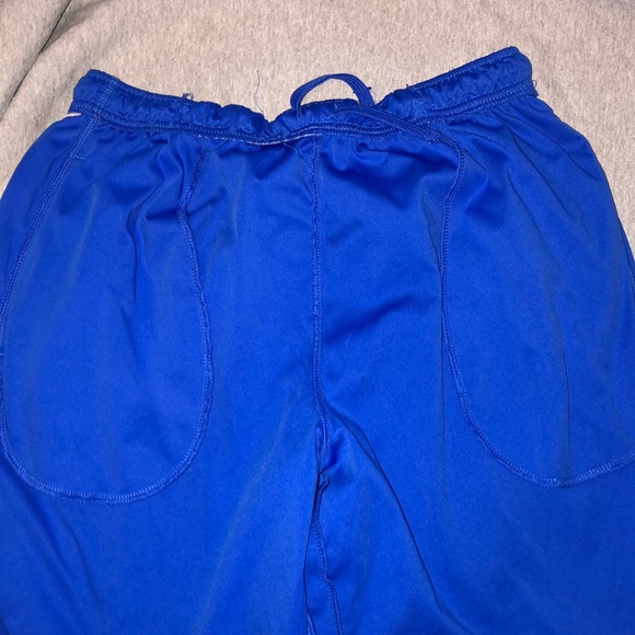 Tek Gear Shorts (basketball length) good condition - Picture 5 of 6